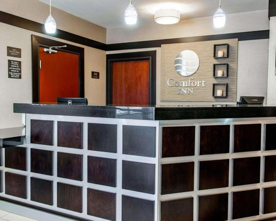 Comfort Inn Marion Bagian luar foto