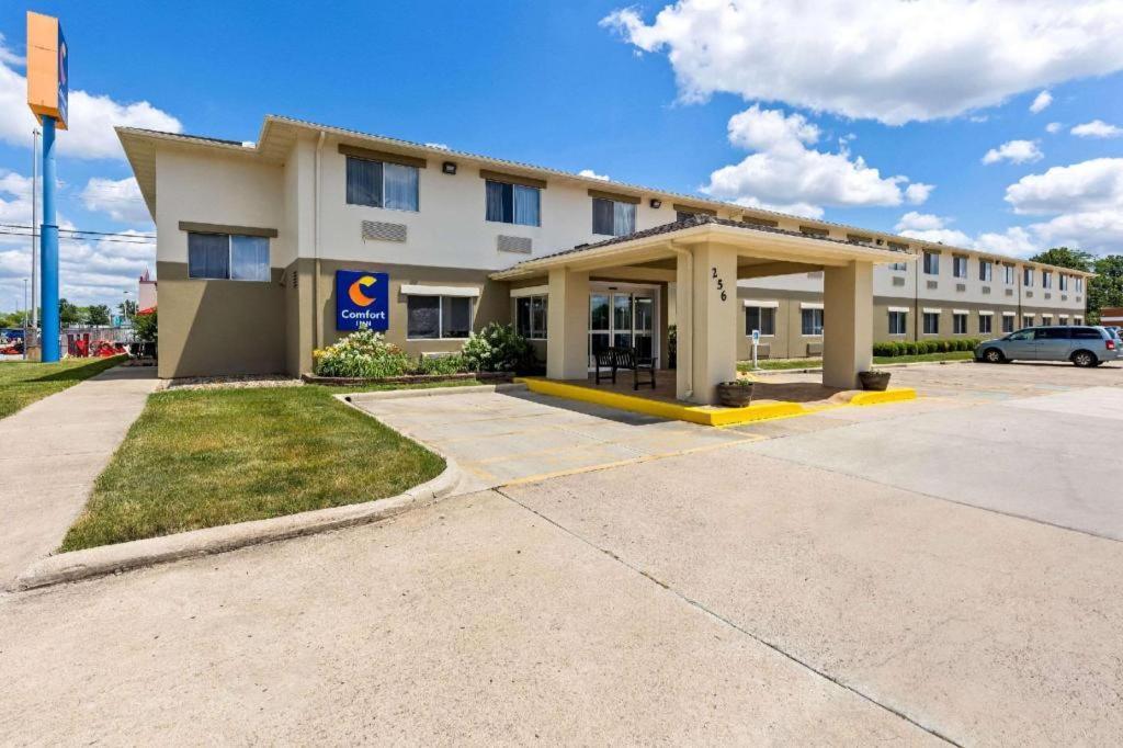 Comfort Inn Marion Bagian luar foto