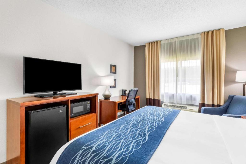 Comfort Inn Marion Bagian luar foto