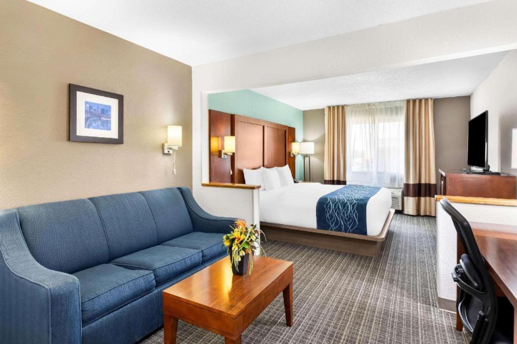 Comfort Inn Marion Bagian luar foto