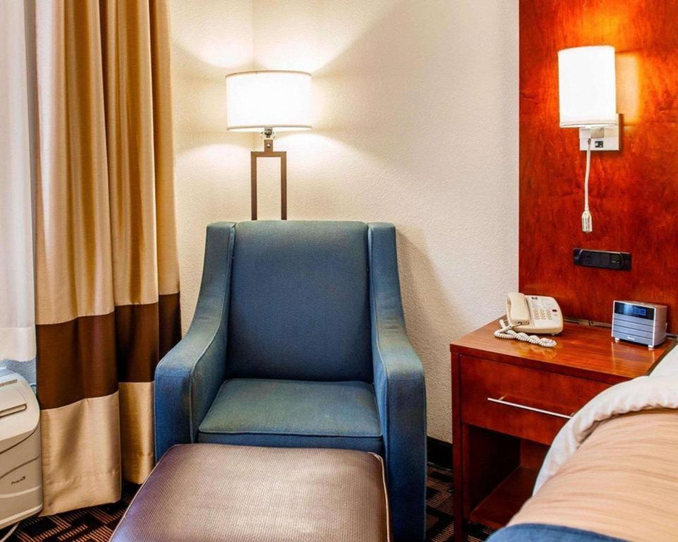 Comfort Inn Marion Bagian luar foto