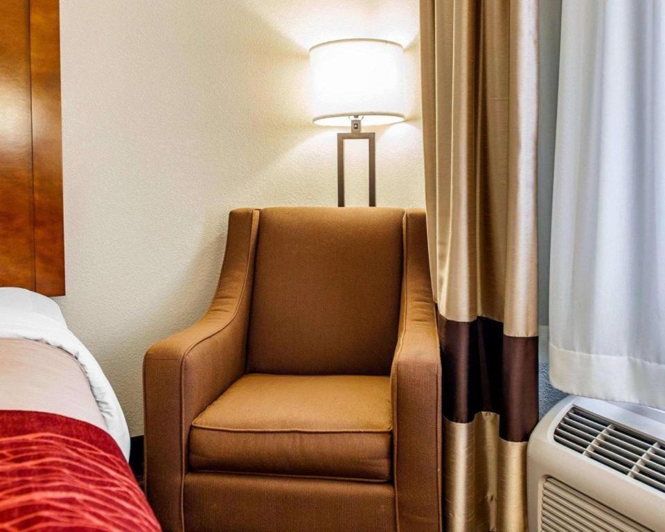 Comfort Inn Marion Bagian luar foto